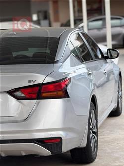 نیسان ئەلتیما